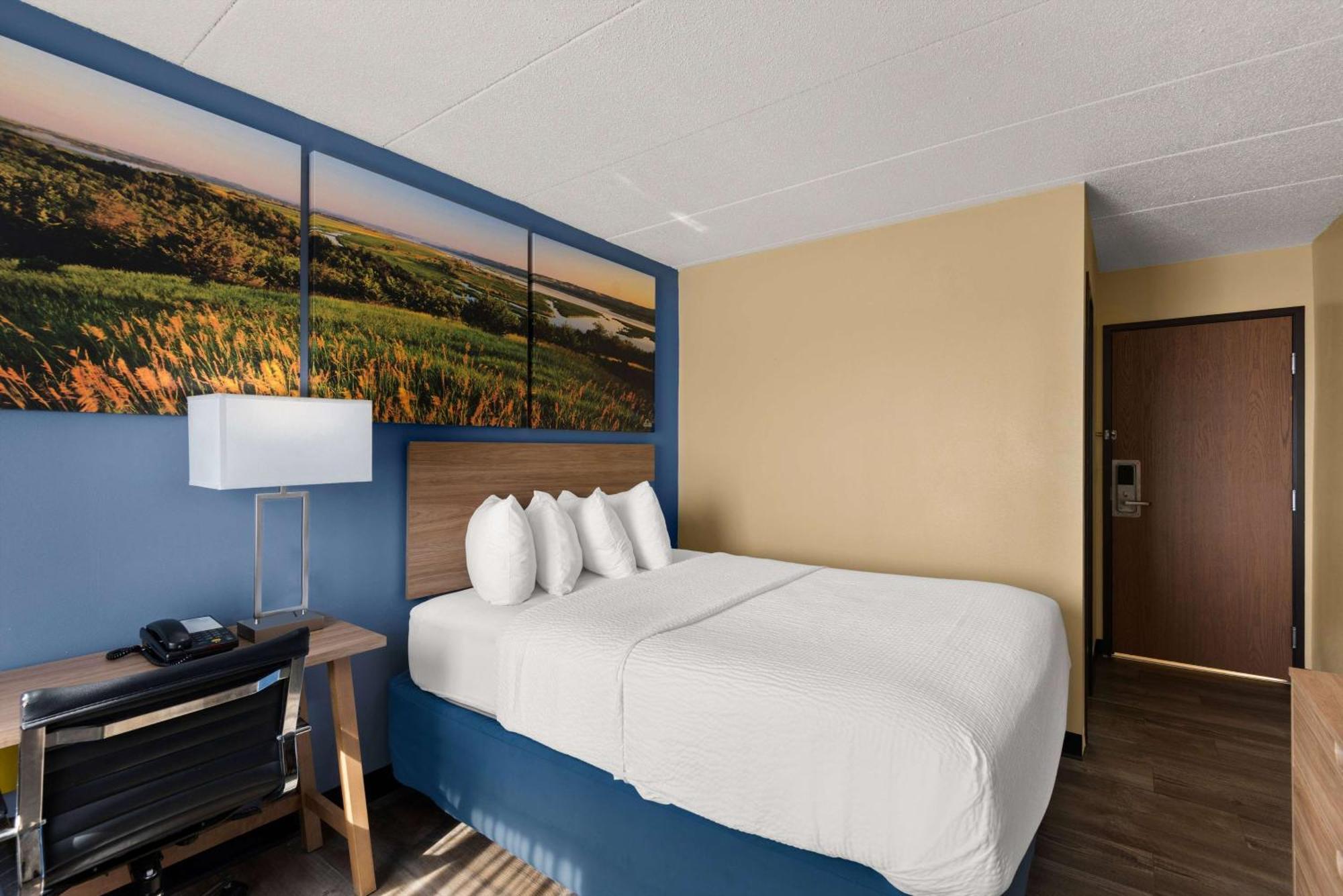Days Inn By Wyndham Newton Dış mekan fotoğraf