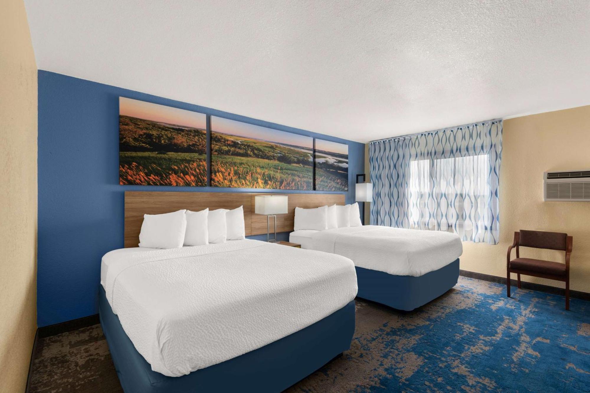 Days Inn By Wyndham Newton Dış mekan fotoğraf